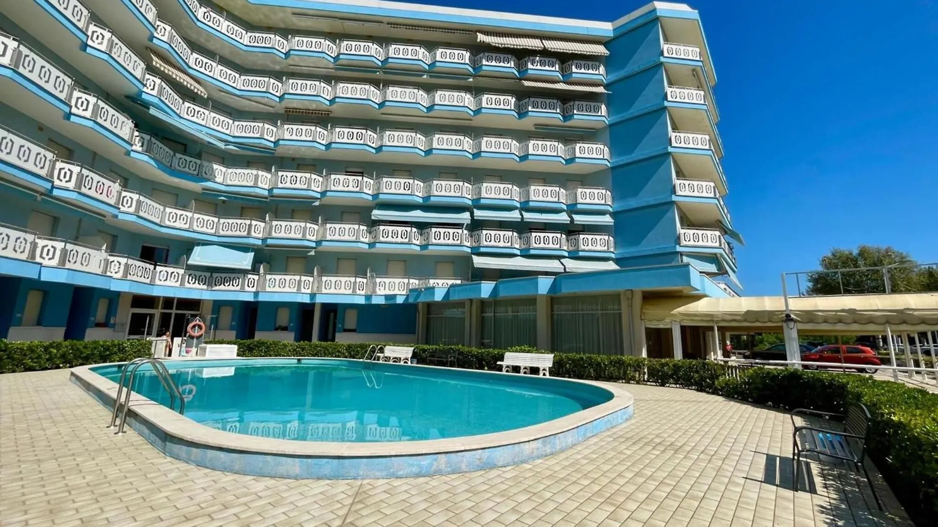 Bright Wide Flat, 130M From The Beach With Shared Pool Porto Santa Margherita di Caorle