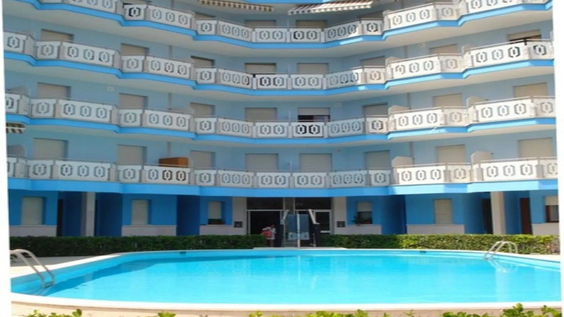 Bright Wide Flat, 130M From The Beach With Shared Pool Porto Santa Margherita di Caorle Appartamento
